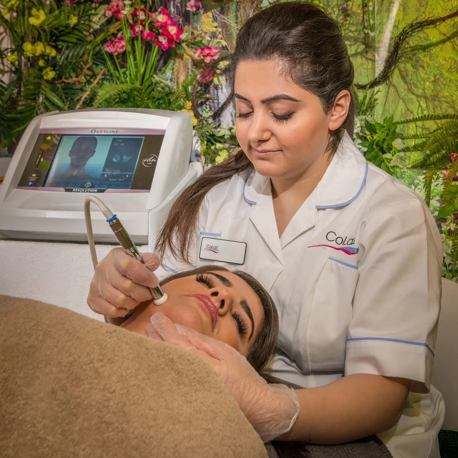 Close-up of the diamond-tip microdermabrasion wand used at CoLaz